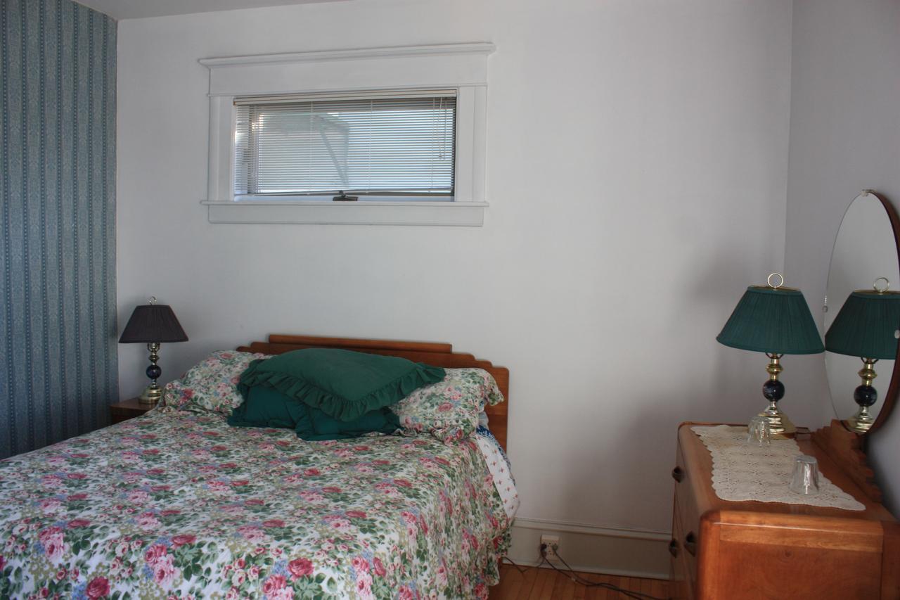 Downtown Bed & Breakfast Moncton Esterno foto